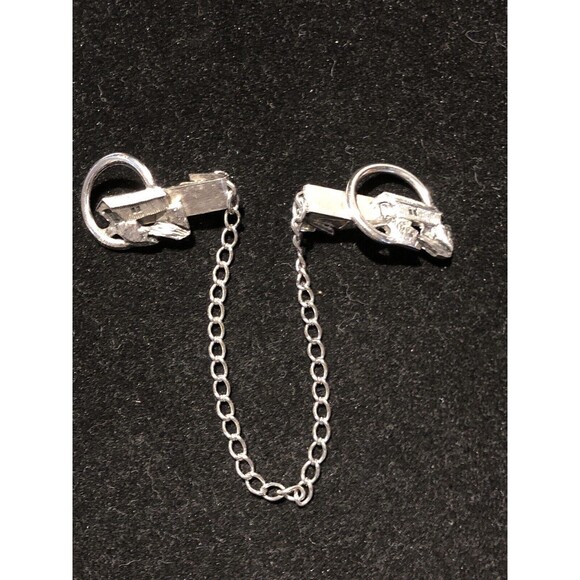 VINTAGE Sweater Scarf GUARD / CLIP Covered Bridge Design Silvertone - Picture 4 of 6